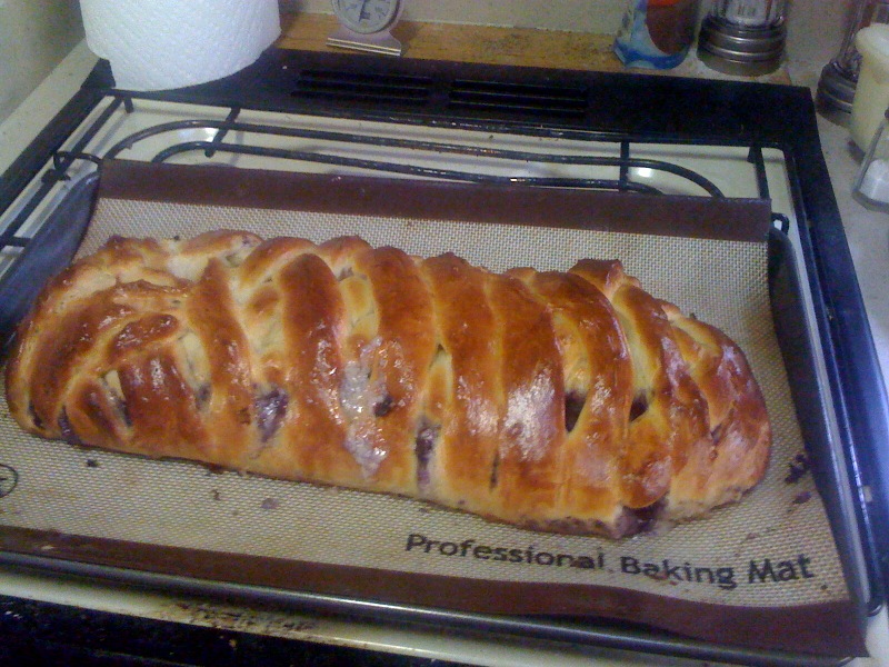 Blueberry cheese braid